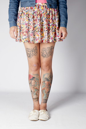 Vivian Curry has two Native American men tattooed on her shins. The one on her right represents heaven and faith, and the one on her left represents hell and Satanism. 