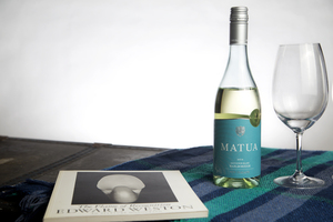 The 2014 Matua Sauvignon Blanc  comes from the Marlborough region in New Zealand. Try with a salmon fillet or pasta in white sauce.