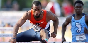 Freddie Crittenden won another race in his first event since setting the school record in the 110-meters.